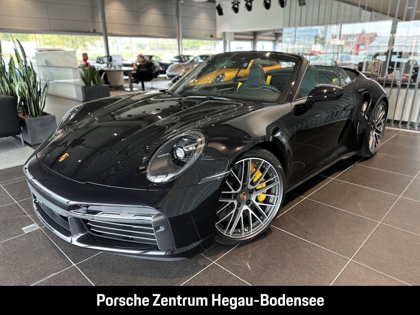 Porsche 992 (911) Turbo S Cabriolet/Sportabgasanlage/Bur