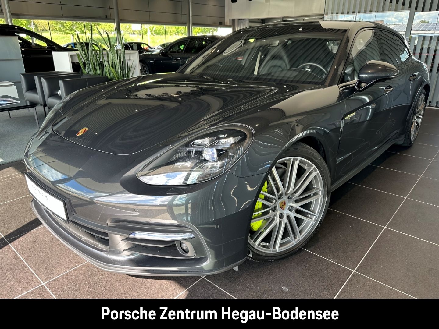 Porsche Panamera 4 E-Hybrid Sport Turismo/Sportabgasanla