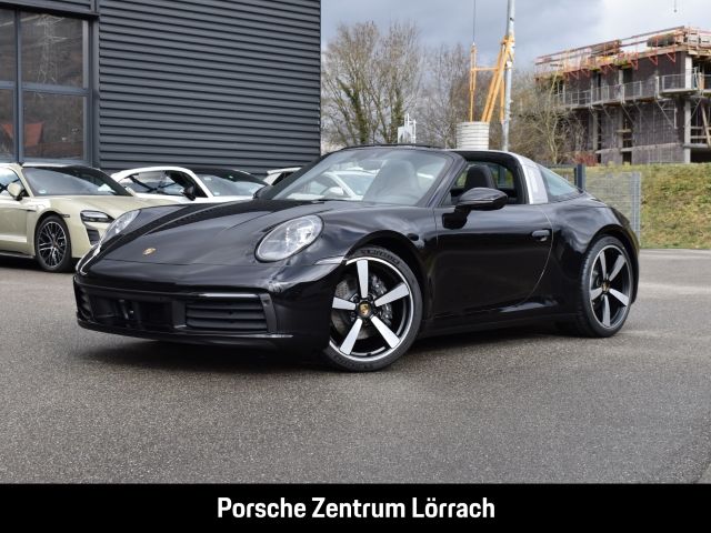 Porsche 992 911 Targa 4 InnoDrive Sportabgasanlage BOSE