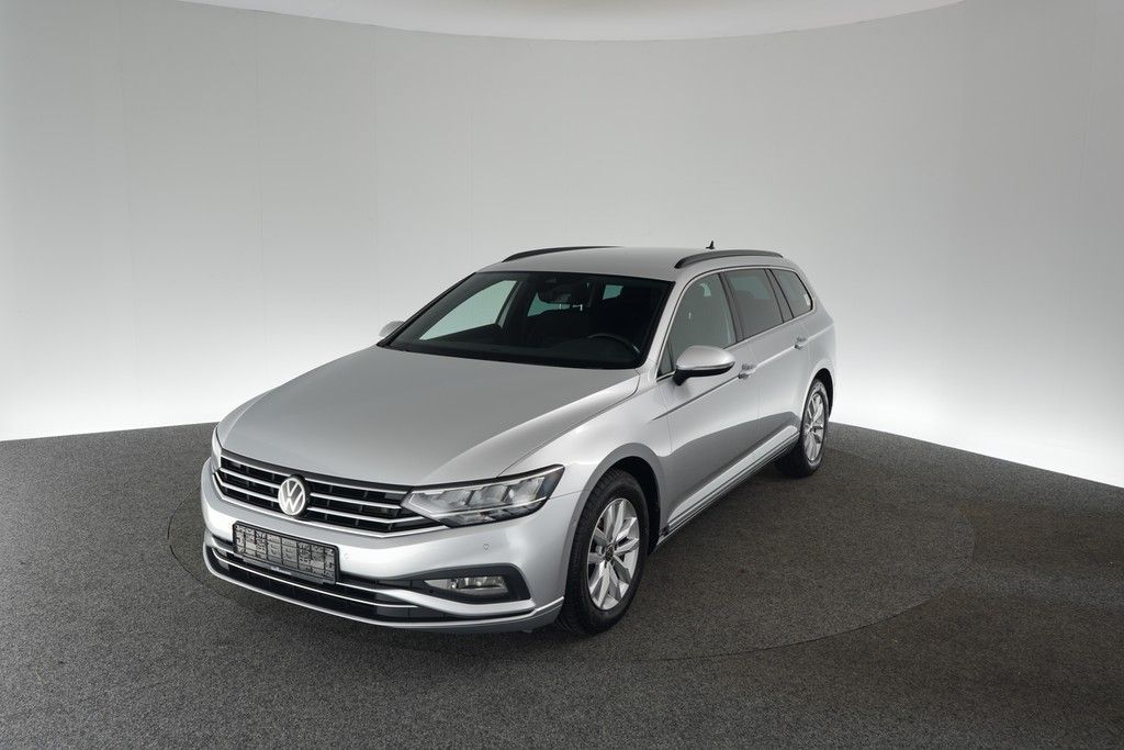 Volkswagen Passat Variant 2.0 TDI DSG Business Navi ACC