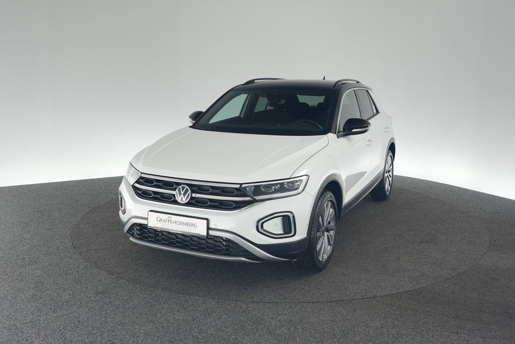 Volkswagen T-Roc 1.5 TSI DSG Move Navi ACC LED Matrix