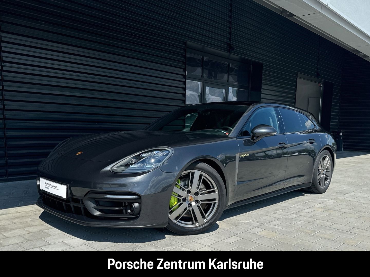 Porsche Panamera 4 E-Hybrid Sport Turismo Platinum Editi